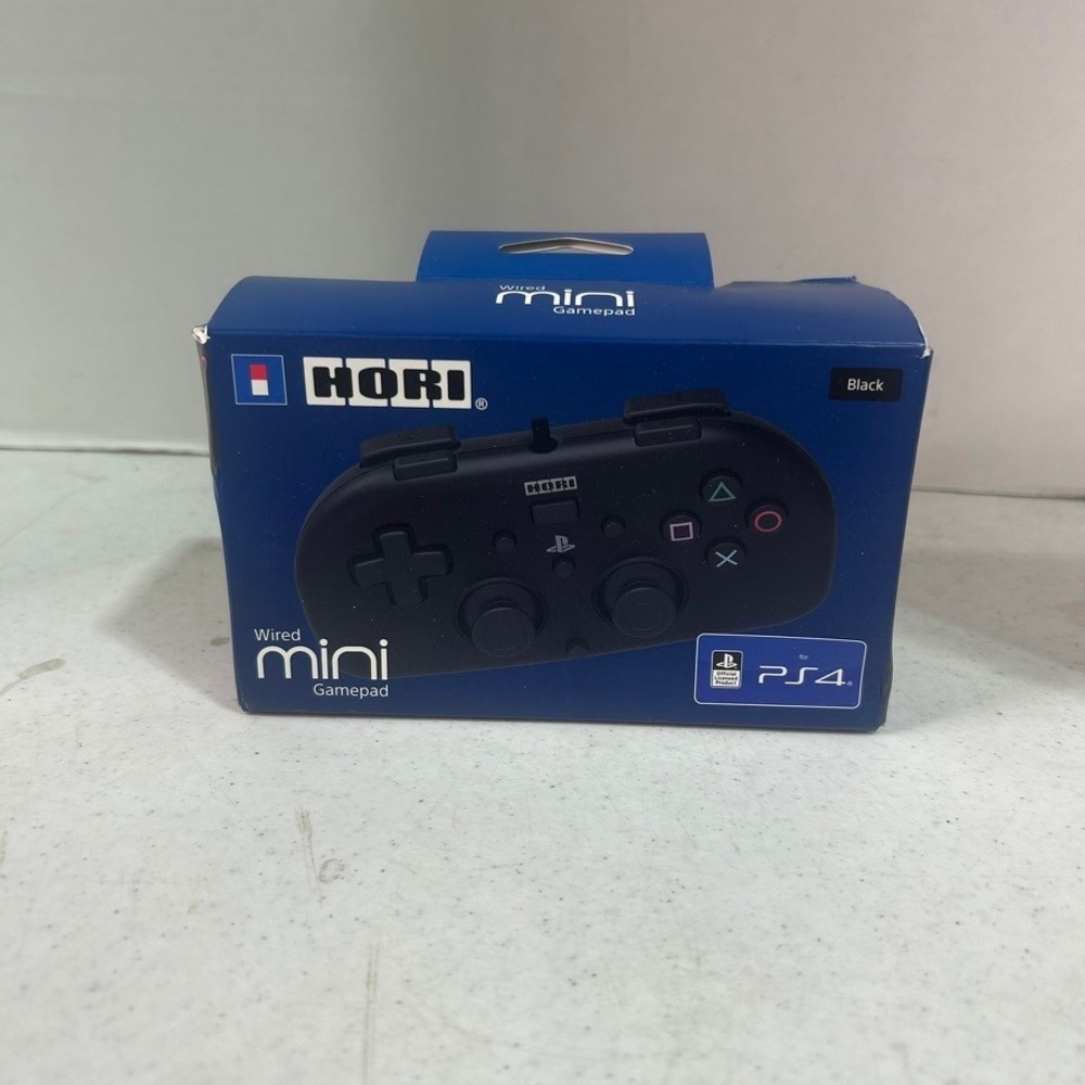 Hori Wired Mini Gamepad for PS4 Black PlayStation 4 Controller PS4-099E